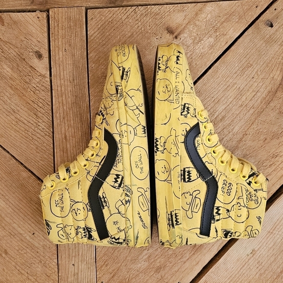 Vans Peanuts Charlie Brown Sk8-Hi  Womens 6.5 Men's 5 Unisex - Picture 15 of 15